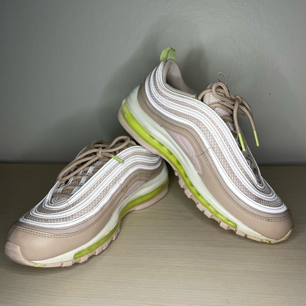 Tenis Nike, Air Max  nuevas size 7.5 siete i medio color rosa y verde